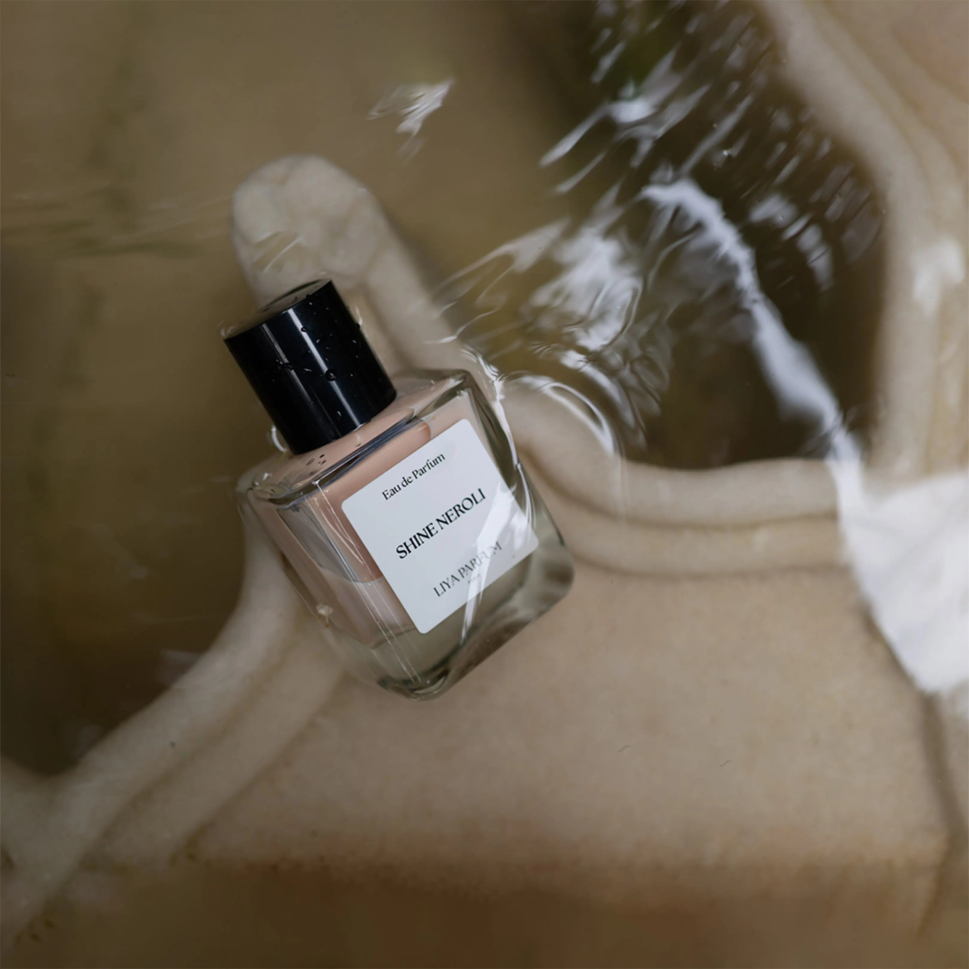 WHITE ORCHIDEE 50ml | Fragrance Envoûtante Naturelle – Liya Parfum